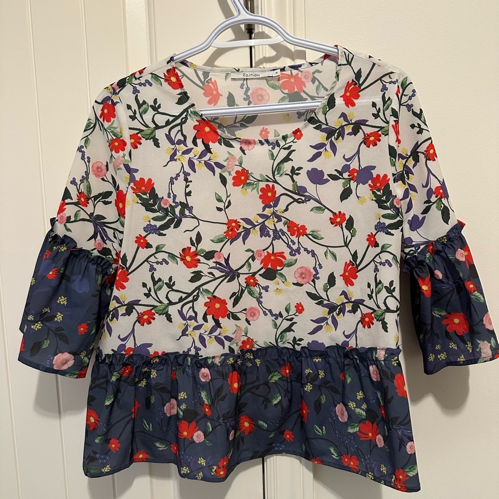 Floral Top with Ruffle Sleeves